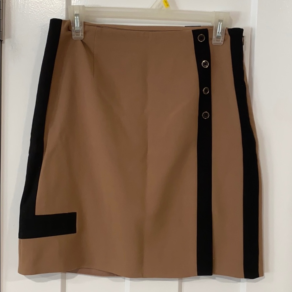 WHBM Skirt- 6P
